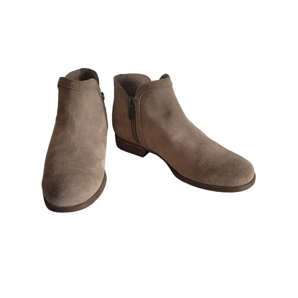Koolaburra by UGGS Women's Tan Side Zip Round Toe Ankle Booties Size 6